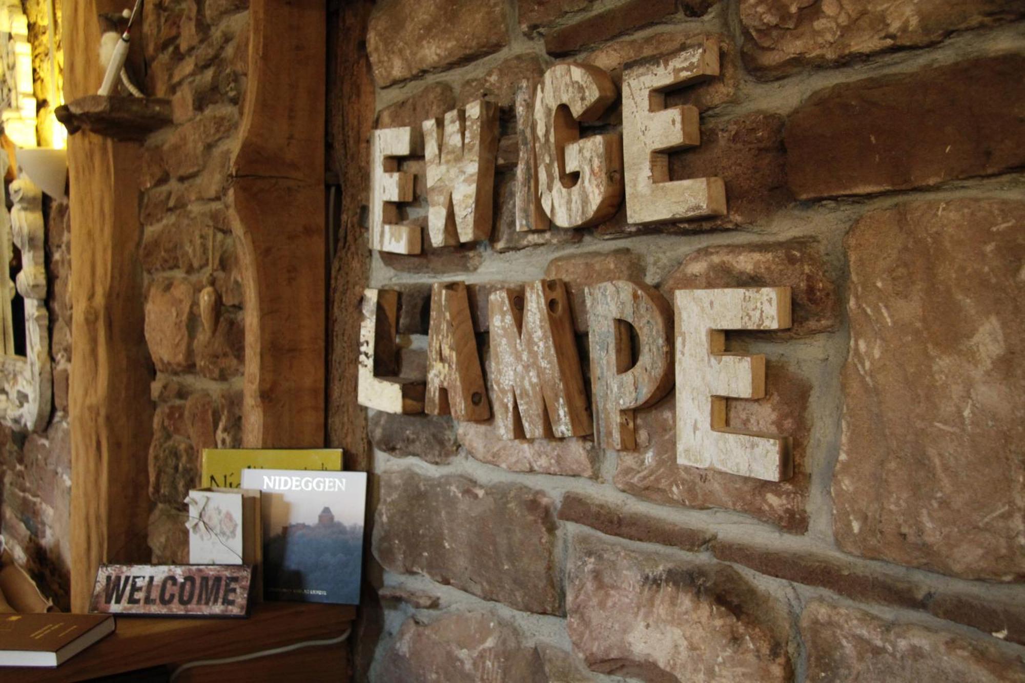 Zur Ewigen Lampe Romantisches Landhotel & Restaurant Nideggen Exterior foto